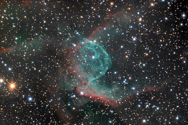 NGC2359 (THOR'S HELMET)